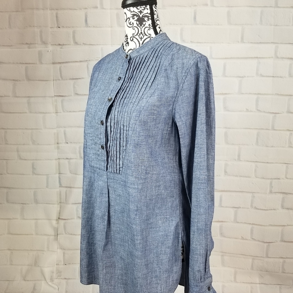 Fossil 1/2 Button Front Chambray Size S Shirt - image 8
